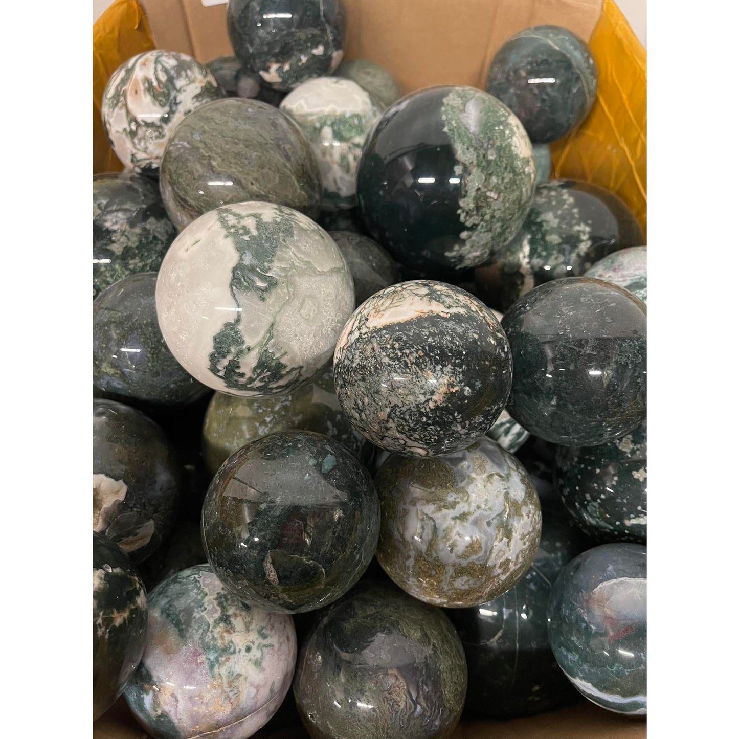 Create a Harmonious Home with our Moss Agate Sphere, the Perfect Fengshui Ornament