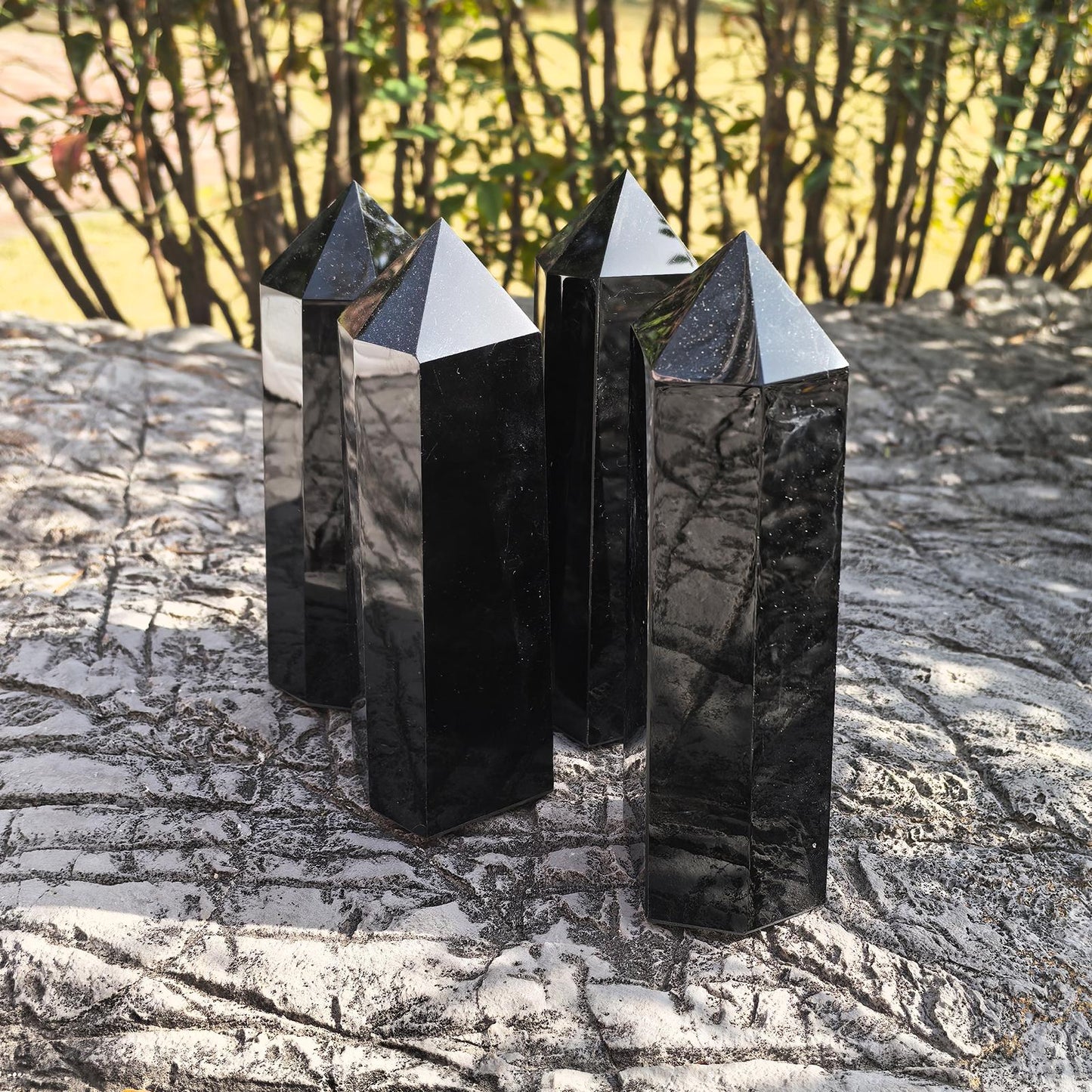 Obsidian Crystal Tower – 15cm Black Obsidian Point, 550g Polished Obelisk for Protection & Grounding, Healing Stone for Home Decor